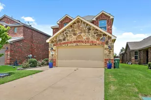 8805 Deadwood Ln, Aubrey, TX 76227 - Photo 2