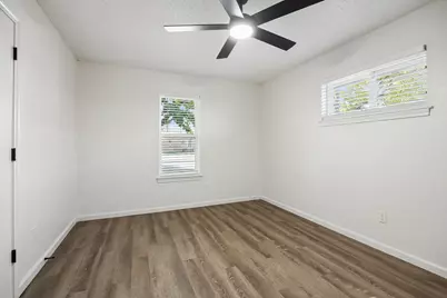 4733-4735 Berridge Lane, Dallas, TX 75227 - Photo 14