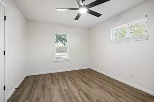 4733-4735 Berridge Ln, Dallas, TX 75227 - Photo 14
