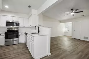 4733-4735 Berridge Ln, Dallas, TX 75227 - Photo 6