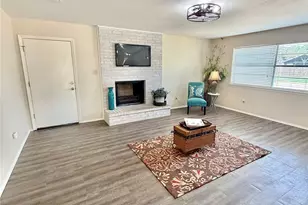 101 Diane Dr, Sanger, TX 76266 - Photo 8