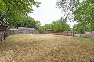 1101 N Waddill St, McKinney, TX 75069 - Photo 24