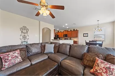 1701 Twin Hills Way, Princeton, TX 75407 - Photo 14