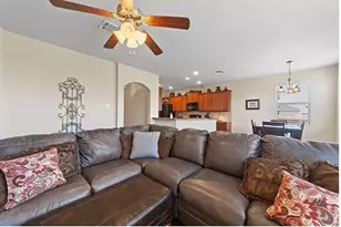 1701 Twin Hills Way, Princeton, TX 75407 - Photo 14
