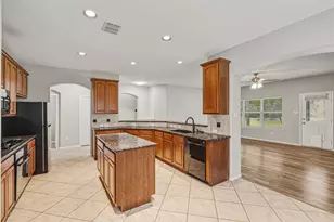507 Moonrise Dr, Arlington, TX 76002 - Photo 10