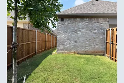 1037 Western Hills Drive, Crowley, TX 76036 - Photo 34