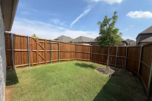 1037 Western Hls Dr, Crowley, TX 76036 - Photo 32