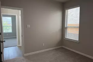 1037 Western Hls Dr, Crowley, TX 76036 - Photo 30