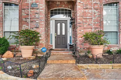 4316 Standridge Drive, The Colony, TX 75056 - Photo 2