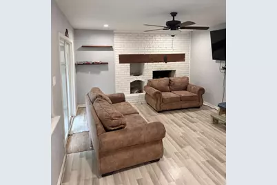 6840 Timothy Drive, Dallas, TX 75227 - Photo 10