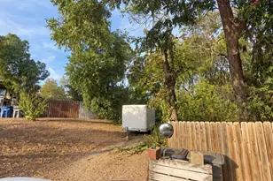6840 Timothy Dr, Dallas, TX 75227 - Photo 4