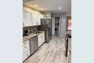 6840 Timothy Drive, Dallas, TX 75227 - Photo 12