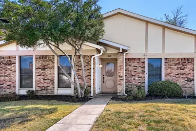1012 Bellflower Drive, Carrollton, TX 75007 - Photo 2