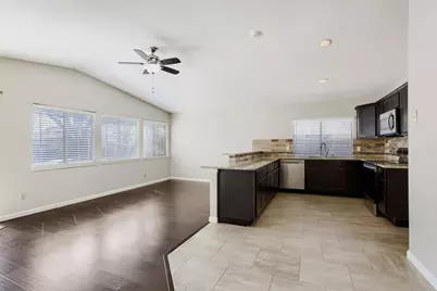 1012 Bellflower Drive, Carrollton, TX 75007 - Photo 8