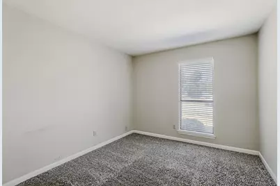 1012 Bellflower Drive, Carrollton, TX 75007 - Photo 22
