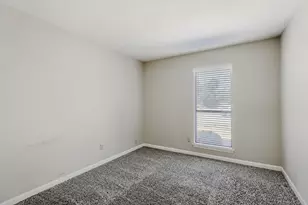 1012 Bellflower Dr, Carrollton, TX 75007 - Photo 22