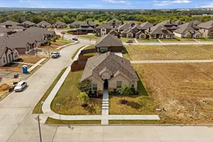 1505 Hermes Ln, Lancaster, TX 75134 - Photo 32