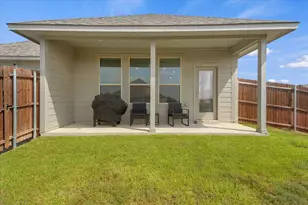 1505 Hermes Ln, Lancaster, TX 75134 - Photo 26