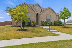 1505 Hermes Ln, Lancaster, TX 75134 - Photo 2