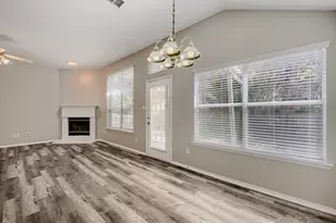 6221 Brooklynn Dr, Fort Worth, TX 76179 - Photo 8