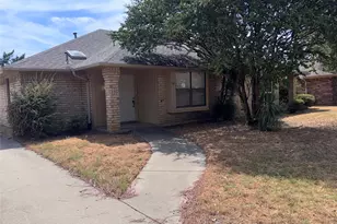 3648 Country Club Dr W, Irving, TX 75038 - Photo 10