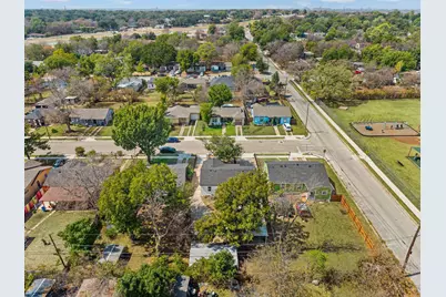 3855 Dowdell Street, Fort Worth, TX 76119 - Photo 32