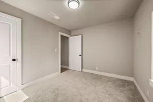 3855 Dowdell St, Fort Worth, TX 76119 - Photo 24