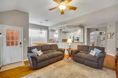 2655 Garden Ridge Lane, Arlington, TX 76006 - Photo 18