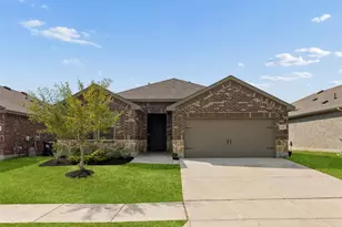 1448 Stuarts Frst Dr, Denton, TX 76207 - Photo 2