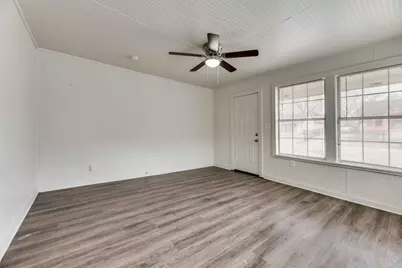 1915 Alaska Avenue, Dallas, TX 75216 - Photo 4