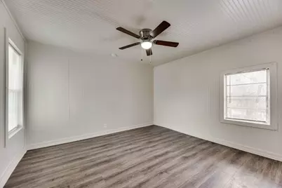 1915 Alaska Avenue, Dallas, TX 75216 - Photo 12