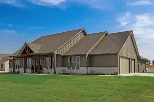 120 Quail Run Ct, Decatur, TX 76234 - Photo 2