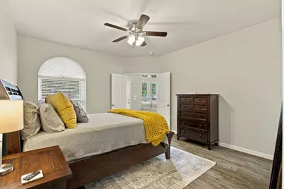 11251 Chaucer Drive, Frisco, TX 75035 - Photo 16