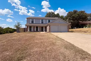 4622 Covington Ct, Grand Prairie, TX 75052 - Photo 2
