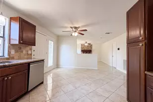 4622 Covington Ct, Grand Prairie, TX 75052 - Photo 8