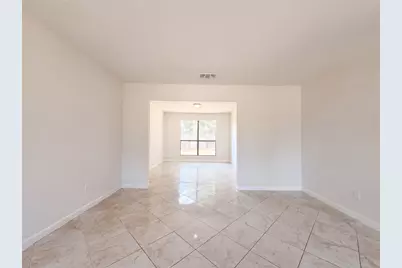 4622 Covington Court, Grand Prairie, TX 75052 - Photo 6