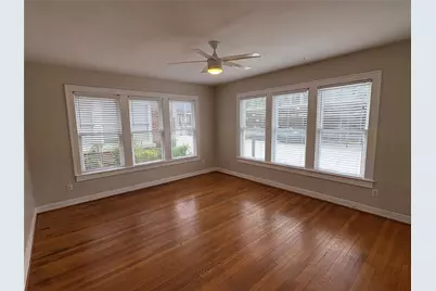 901 N Bishop Avenue #C, Dallas, TX 75208 - Photo 2
