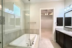 1005 Moonstone St, Carrollton, TX 75007 - Photo 16