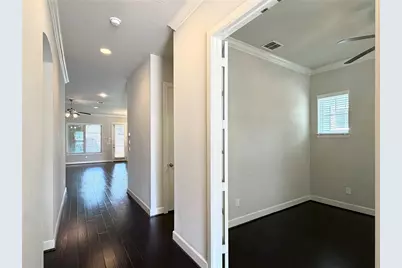 1005 Moonstone Street, Carrollton, TX 75007 - Photo 2