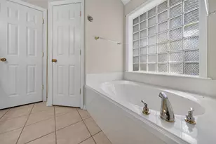 202 Northcreek Dr, Chandler, TX 75758 - Photo 16