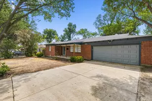 5412 Palmer Dr, Haltom City, TX 76117 - Photo 38