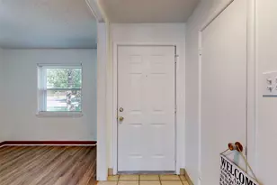 1000 Springdale Rd, Bedford, TX 76021 - Photo 4
