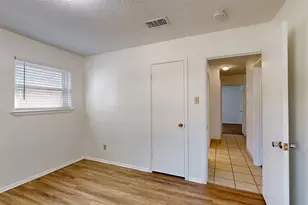 1000 Springdale Rd, Bedford, TX 76021 - Photo 26