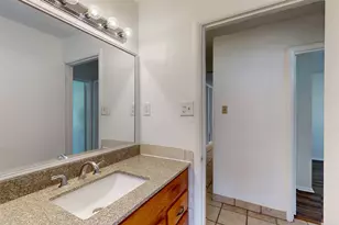 1000 Springdale Rd, Bedford, TX 76021 - Photo 24