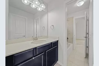 419 Aylesbury Drive, Roanoke, TX 76262 - Photo 14