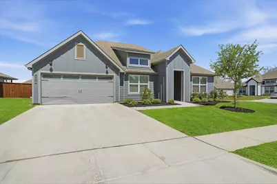4028 Cornerstone Circle, Granbury, TX 76048 - Photo 2