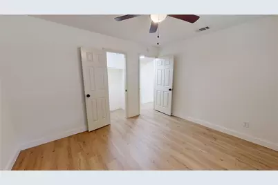 614 W Heard Street #12, Cleburne, TX 76033 - Photo 10