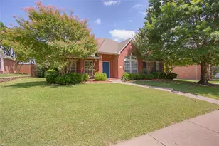 10700 Briar Brook Ln, Frisco, TX 75033 - Photo 2