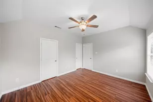 717 Creekside Dr, Little Elm, TX 75068 - Photo 32