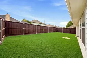 717 Creekside Dr, Little Elm, TX 75068 - Photo 26